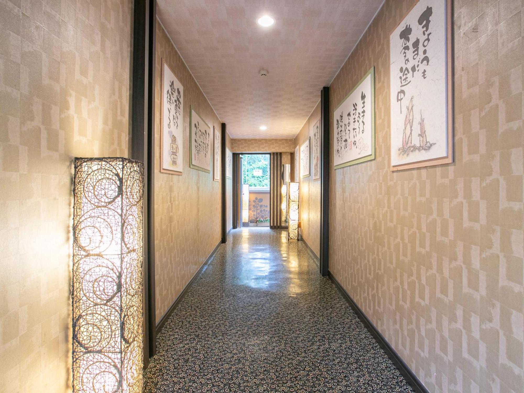 Yufuin Besso Shikisai Hotel Zewnętrze zdjęcie